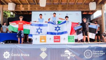 Különleges körülmények között zajlott az iQFOiL Youth & Junior Világbajnokság Costa Braván